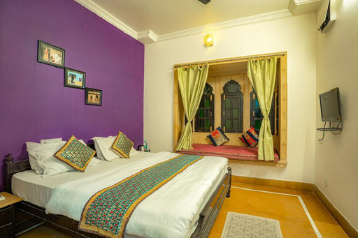 Hotel Golden Rock Jaisalme